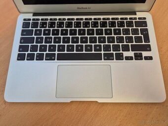 Apple Macbook Air 11 2015 - 2