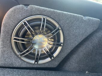 Subwoofer Octavia 1 combi - 2
