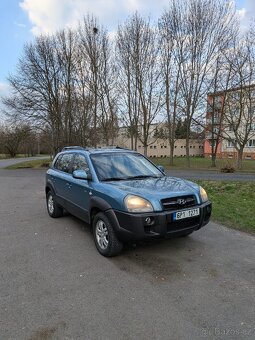 Hyundai Tucson - 2