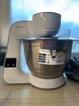 Kuchyňský robot s váhou BOSCH MUM5XW10 - 2