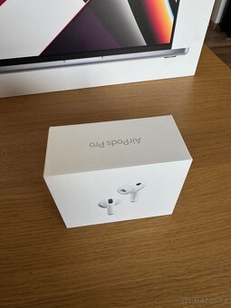 Apple AirPods Pro 3 - 2