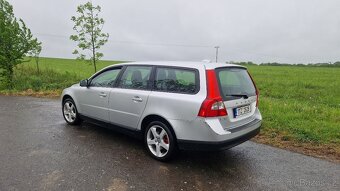 VOLVO V70 - 2