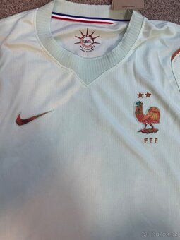 Dres Francie venkovní MS2026 - 2