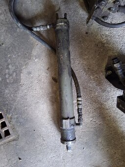 Hydraulika z traktůrku - 2