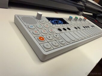 Teenage Engineering OP-1 - 2