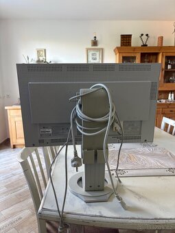 EIZO monitor - 2