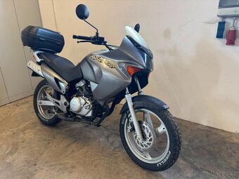 Honda Varadero 125 - 2