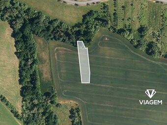 Pole 2 026 m², Podíl 50 % o výměře 1 013 m² - 2