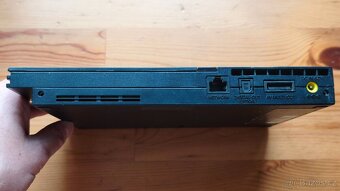 PS2 Slim SCPH-75004 velmi dobrý stav - 2