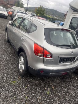 Nissan Quasqai - 2