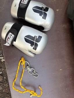boxovací pytel - boxerský set - 2