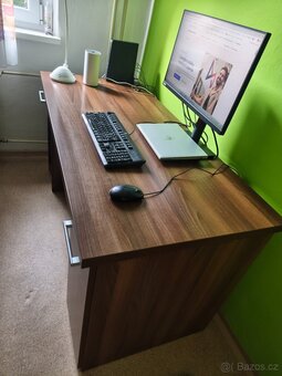 Pracovní PC stůl - 2