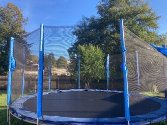 Velká trampolína. - 2
