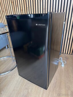 Lednice s výparníkem 85L - 2