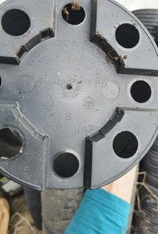 Plastové kontejnery sadbovače 3l, 1000 ks - 2