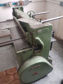 Prodám elektrické tabulové nůžky - 2