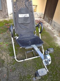 Posilovací stroj - 2