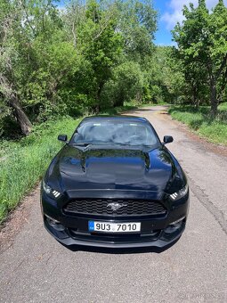 Ford Mustang, 3.7, V6, manuál - 2