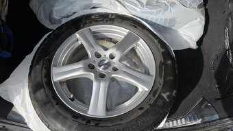 ALU disky ENZO - ZIMNÍ SADA 205/60 R16 - 2