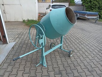 Prodám stavební míchačku - 2