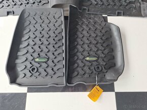 Gumové koberce Jeep Wrangler JK - 2