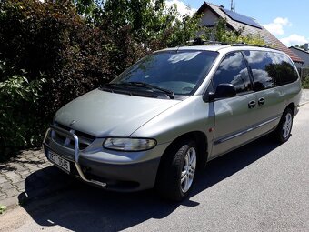 Chrysler Grand Voyager 2,5 TD - 2