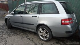 ND Fiat Stilo combi 16.16v stříbrná metalíza - 2