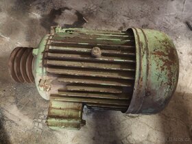 Elektromotor 7kw patkový 1420 ot. 3f - 2