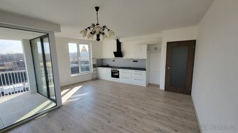 Pronájem bytu 2+kk s lodžií a garážovým stáním v Rezidenci N - 2