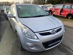 Hyundai i20 PBT 1.2i 57kW 86.000KM - Náhradní díly - 2
