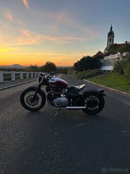 Triumph Bonneville Bobber 1200 - 2