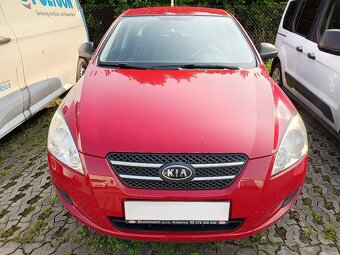 Kia Ceed 1.4 - servisované - Motor ko - STK do 01/2027 - 2