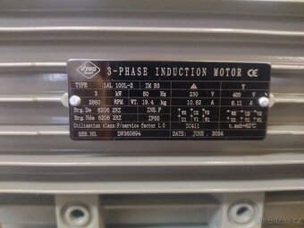elektromotor patkový 380V ,3KW patkový nový - 2