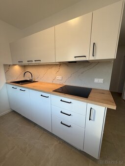 Pronájem bytu 2+1, 60 m², po celkové rekonstrukci – Karviná - 2