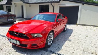 FORD MUSTANG 3.7 PREMIUM 2013 - 2