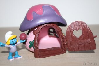 Šmoulí domek se šmoulinkou Schleich - 2