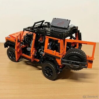Lego Technic Mercedes G-WAGON - 2