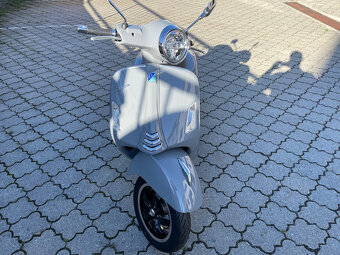 Vespa GTS Super Sport 300 - 2