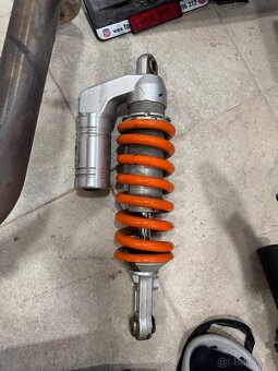 Tlumic KTM smt 990 - 2