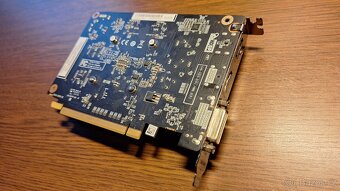 Saphire Pulse Radeon RX 5504Gb - 2