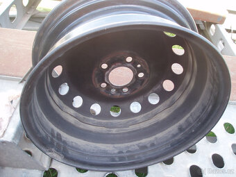 Fiat Dublo r.v.2012 plechové disky pěkné ET39 6Jx15 H2 - 2