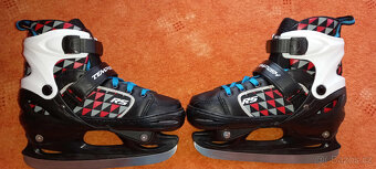 Chlapecké rostoucí brusle na led vel. 34-37 - 2