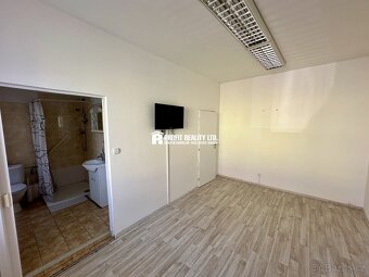 Pronájem komerčního prostoru 22 m2, Beroun, ev.č. 100939 - 2