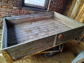 Přívěsný vozík - 2