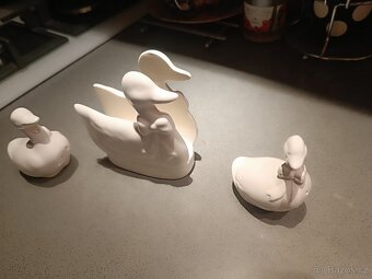 Keramická slánka, pepřenka a stojan na ubrousky - 2