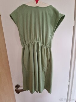 Šaty Reserved vel.158 - 2