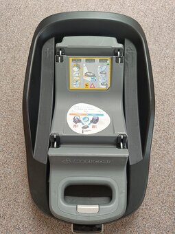 Autosedačka MaxiCosi (Pebble a Pearl) + základna Familyfix - 2