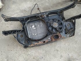 Chrysler 300C 3.0 CRD - Chladičová stěna - 2