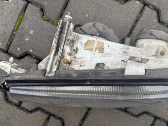 Přední světlo SKODA Octavia I - 2