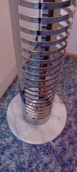 Stojan na CD zn. Hama - 2